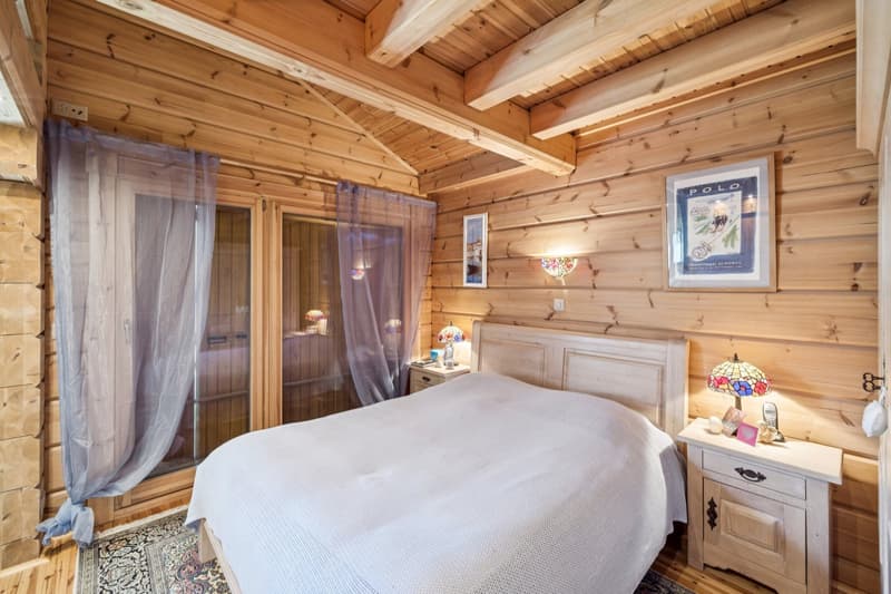 Chalet individuel de 7,5 pièces de 250 m2 (10)