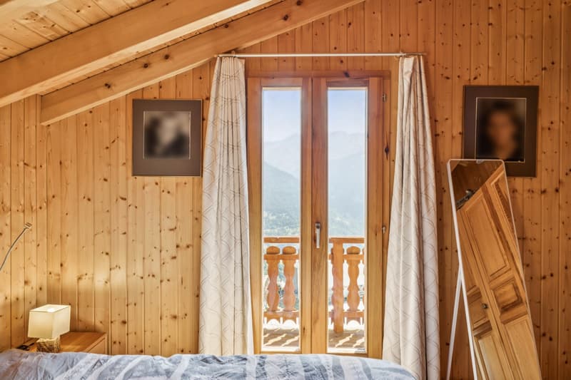 Chalet de charme avec espace bien-être et vue spectaculaire (8)