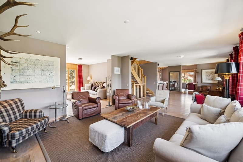 Chalet individuel très spacieux. (4)