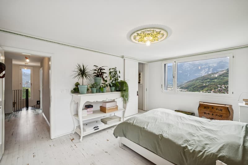 Belle villa individuelle avec un joli jardin (8)