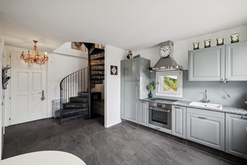 Belle villa individuelle avec un joli jardin (4)