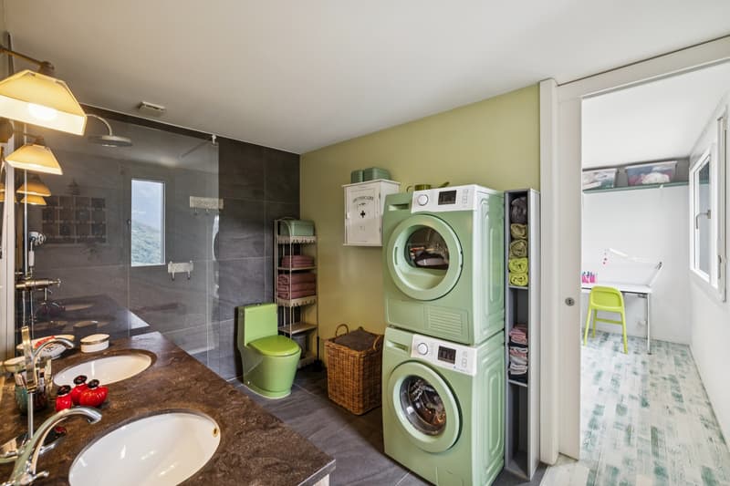 Belle villa individuelle avec un joli jardin (9)