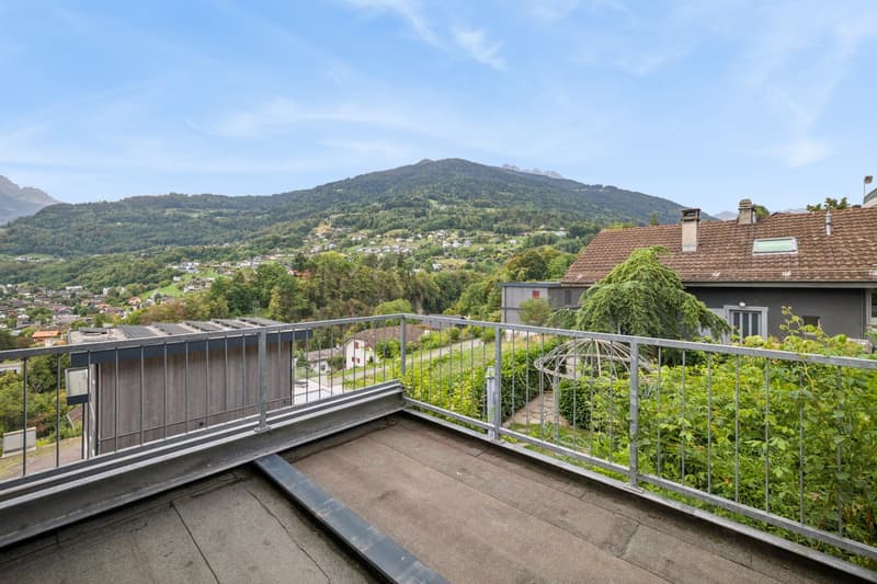 Belle villa individuelle avec un joli jardin (13)