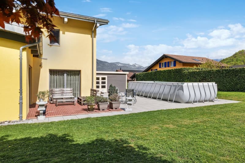 Villa contemporaine avec annexe à Collombey-Muraz (1)
