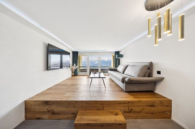 Charmant appartement de 3,5 pièces avec cuisine et salle de bains, lum (1)
