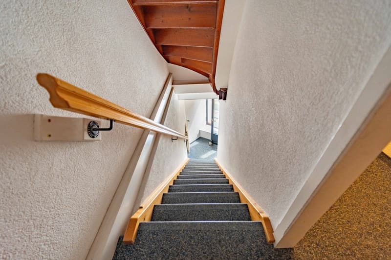 Immeuble villageois mixte situé au coeur de Château-d'?x (VD) (4)