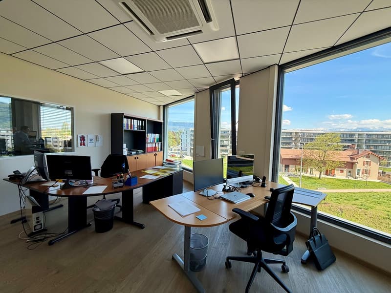 1226 THONEX - Bureaux de 305 m2 au 3ème étage d'un immeuble moderne (3)