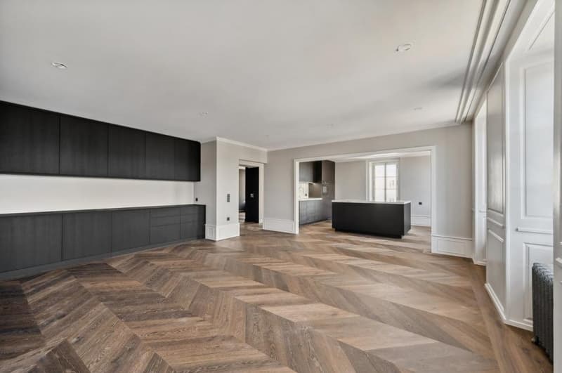 Appartement de caractère au coeur de Rolle (2)