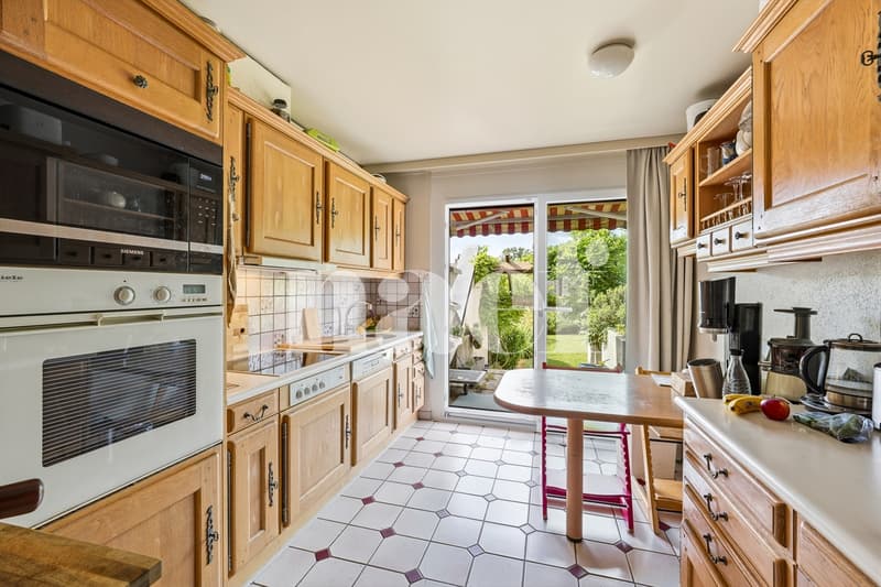 En exclusivité : Grand duplex de 4.5 pièces avec jardin (4)