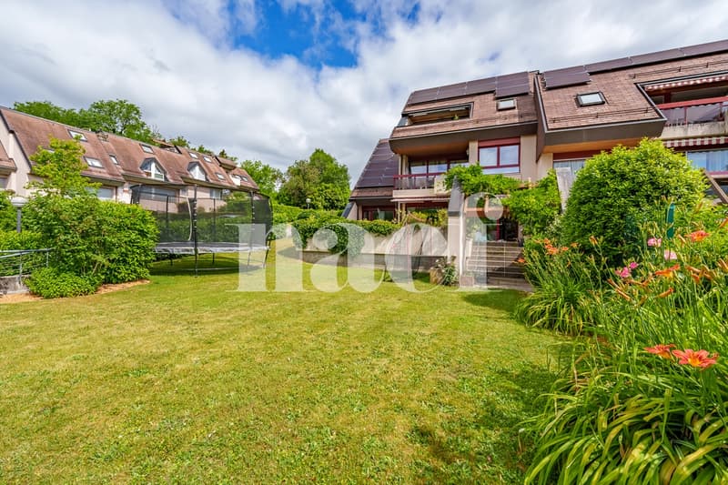 En exclusivité : Grand duplex de 4.5 pièces avec jardin (3)