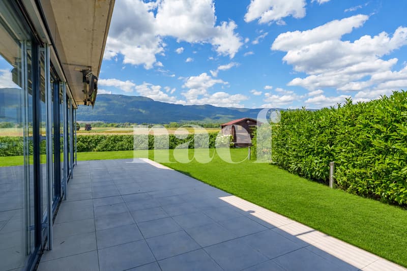 En exclusivité : Grand duplex en rez-de-jardin à Grens (1)