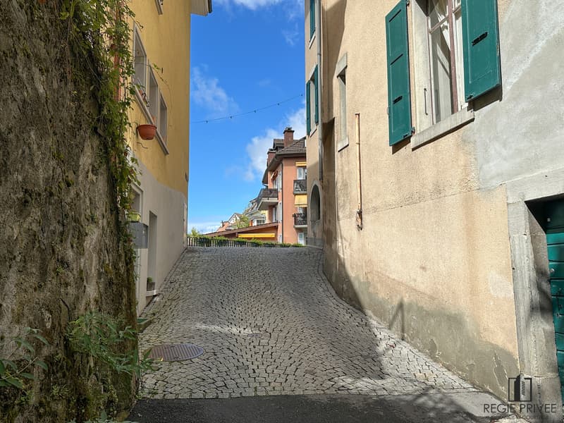 Située dans une ruelle sans issue