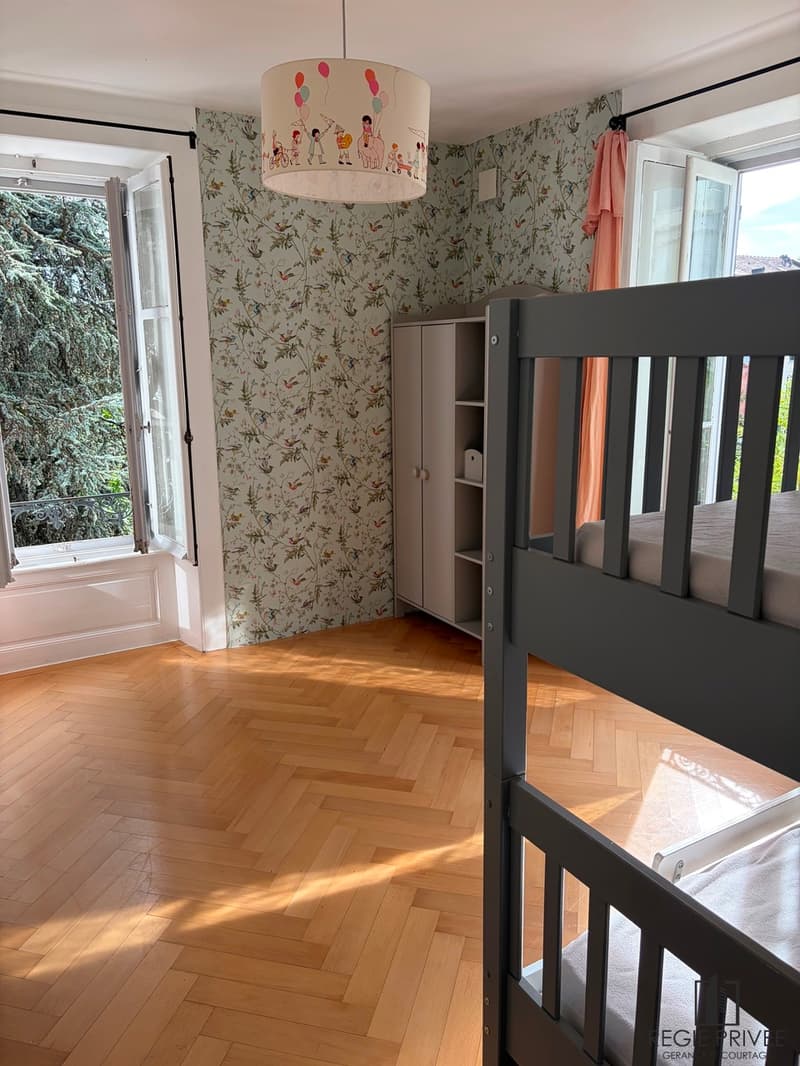 Magnifique triplex avec grand jardin au centre de Lausanne (7)