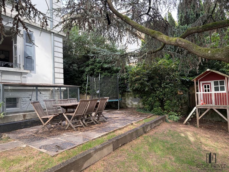 Magnifique triplex avec grand jardin au centre de Lausanne (13)