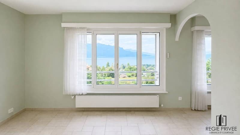 Superbe appartement de 2.5p. avec vue sur le lac (3)