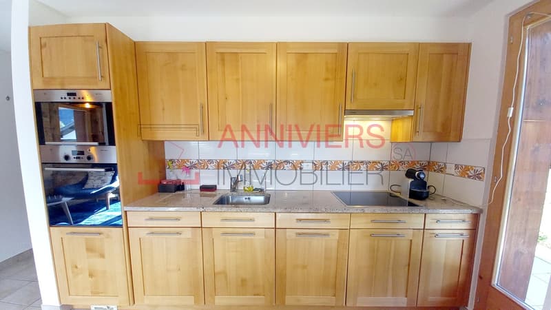 Cuisine équipée et fonctionnelle