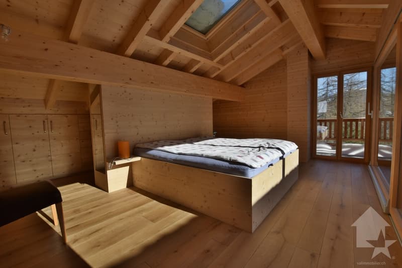 Magnifique chalet de standing (13)