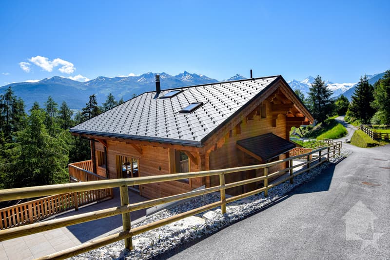 Magnifique chalet de standing (2)