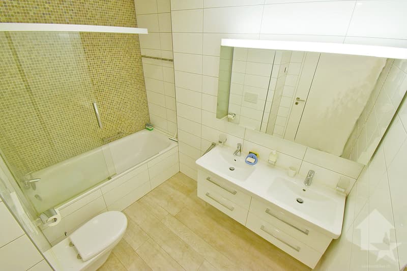 Magnifique appartement de 4.5 pcs au centre de Montreux à 2 pas du lac (11)