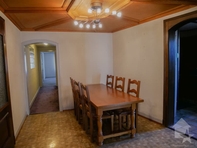 Appartement spacieux avec potentiel (5)
