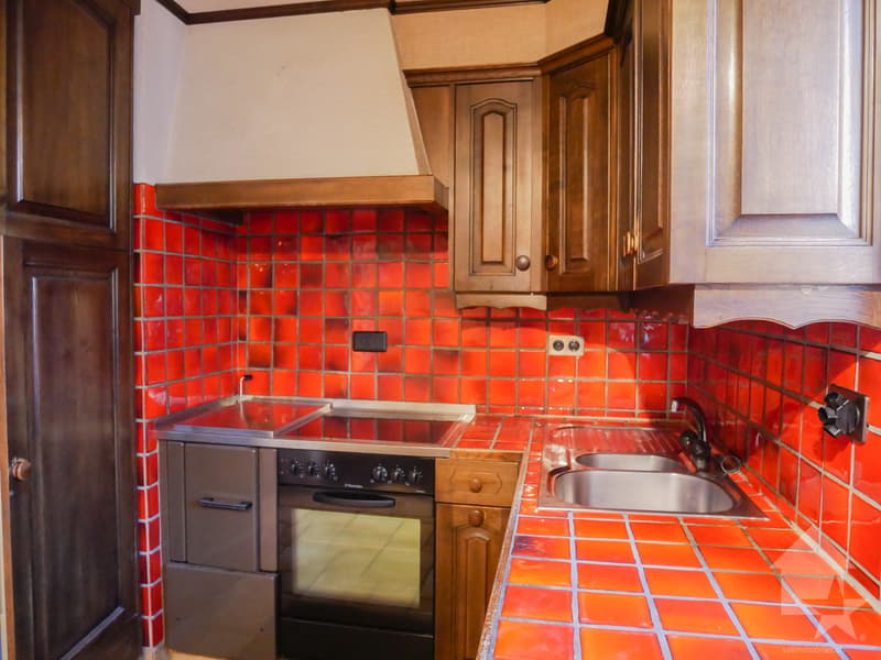 Appartement spacieux avec potentiel (6)