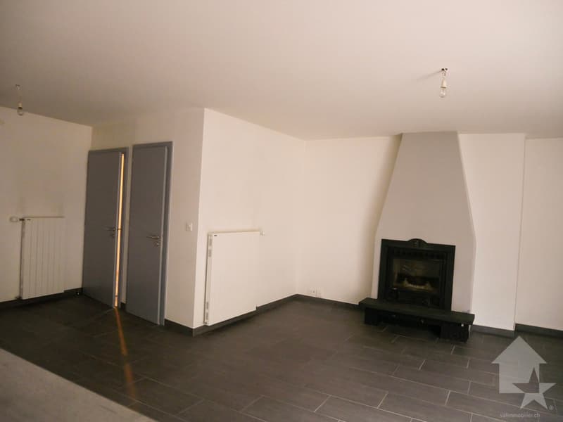 Spacieuse maison / appt villageois à moins de 15 minutes de La Fouly (9)