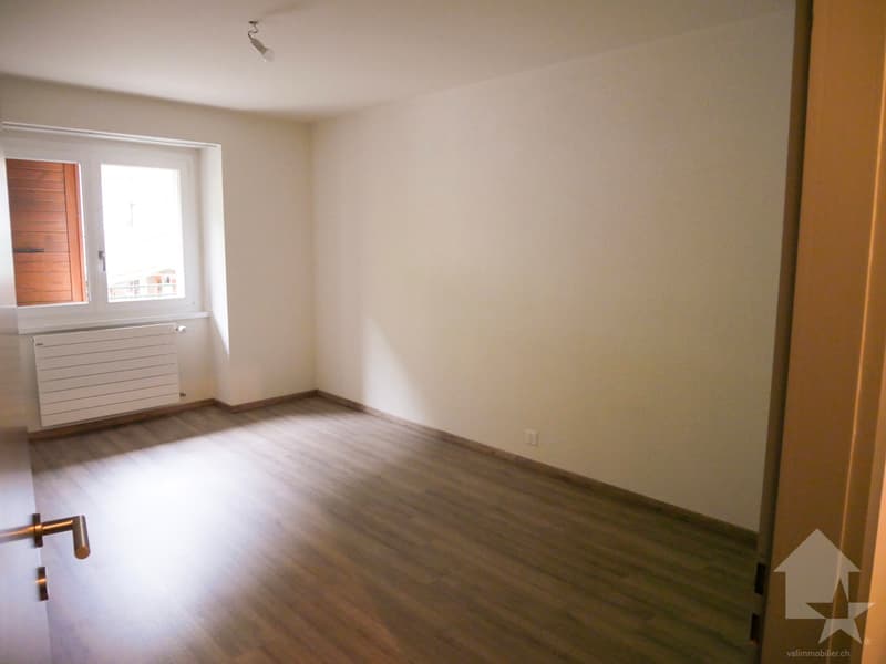 Spacieuse maison / appt villageois à moins de 15 minutes de La Fouly (13)