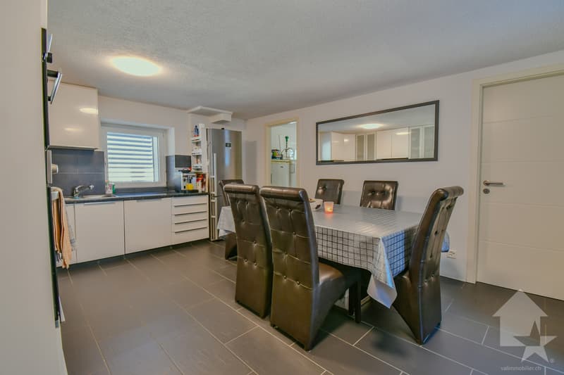 Grande maison familiale avec appartement attenant à Dorénaz (5)