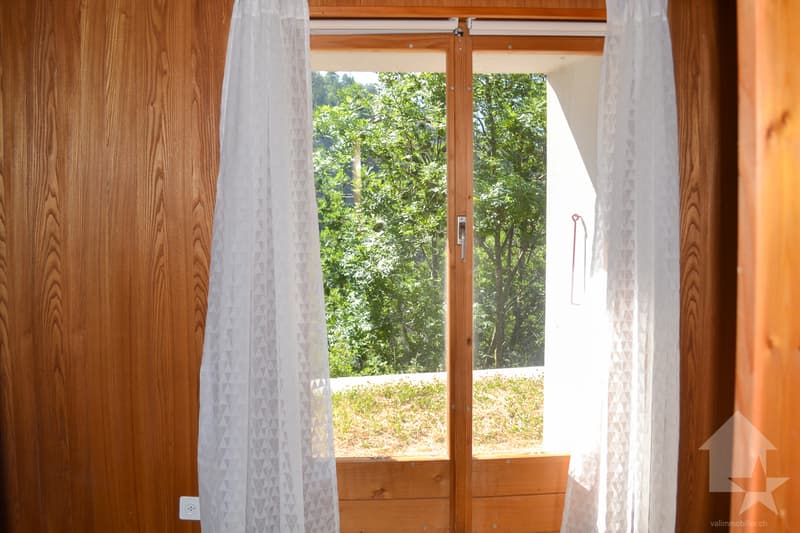 Appartement de 3,5 pièces de 80 m2 sur 2 étages, vue sur les alpes (11)