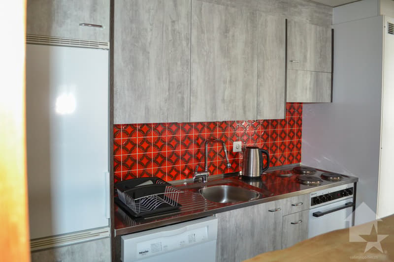 Appartement de 3,5 pièces de 80 m2 sur 2 étages, vue sur les alpes (5)