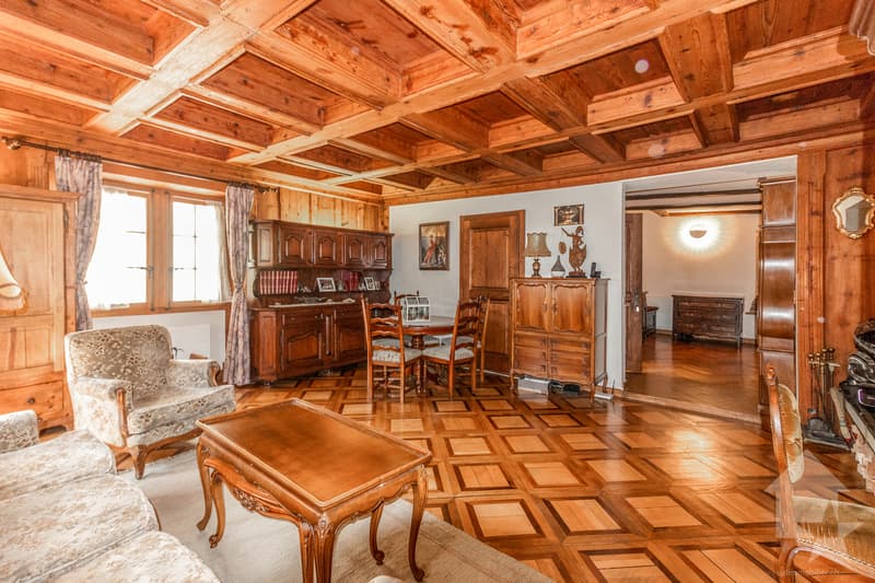 Appartement 4 pièces dans un bâtiment historique de la vieille ville (2)