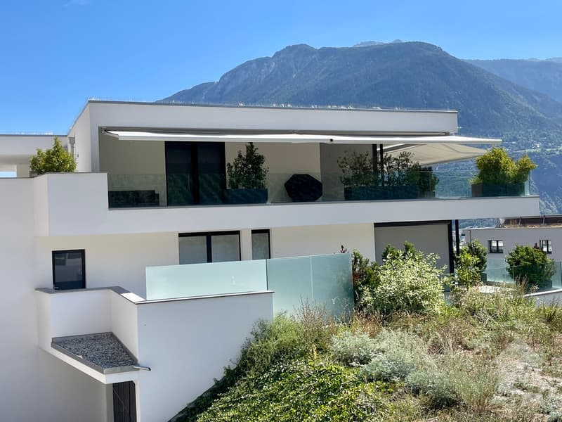 Appartement contemporain avec vue panoramique sur les hauts de Sierre (2)