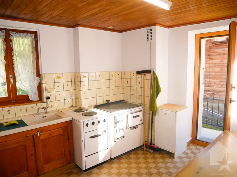 4,5 pièces, à rénover dans maison villageoise à Chandonne (3)