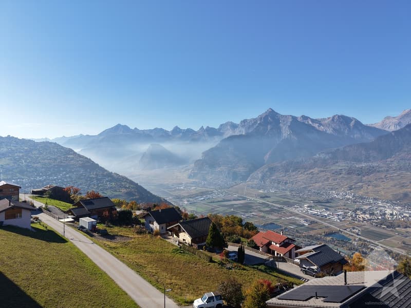 Appartement de 3.5 pièces à Veysonnaz avec terrasse et pelouse (2)