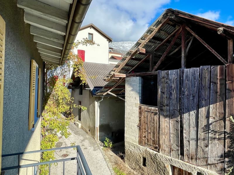 Appartement duplex 2.5 pces dans maison de village totalement rénovée (13)