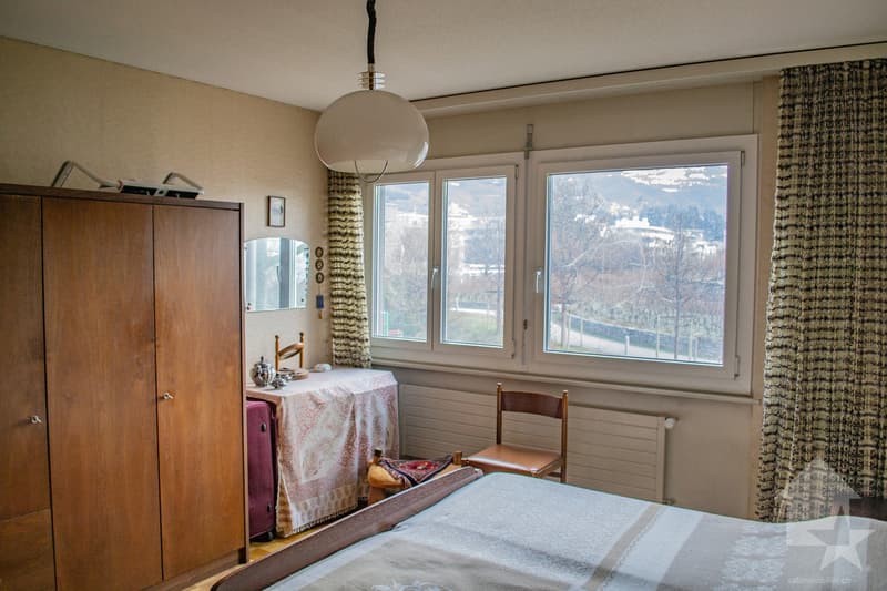 Appartement de 3.5 pièces traversant avec place de parc près du centre (10)