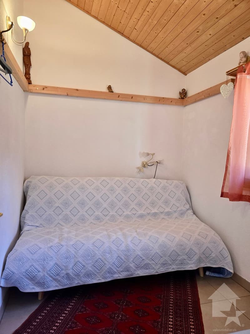 Magnifique chalet situé dans un quartier résidentiel de Blignou (10)