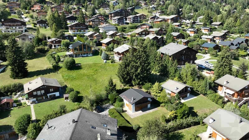 Terrain de 3730m2 en zone d'hôtel et habitat collectif (4)