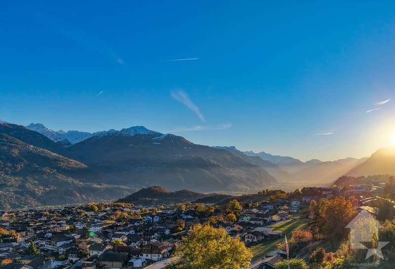 Superbe app. 4.5p neuf, vue splendide, calme, ensoleillement optimal (3)