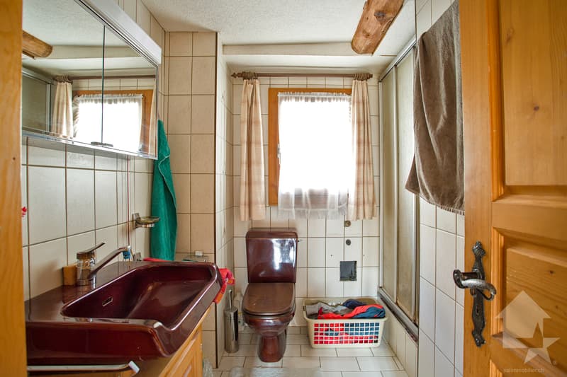 Chalet de 5.5 pièces avec cachet, 180 m2, situation ensoleillée (11)