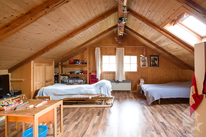 Chalet de 5.5 pièces avec cachet, 180 m2, situation ensoleillée (7)