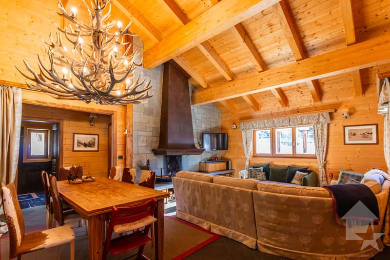 Au coeur du Val d'Anniviers, magnifique chalet de haut standing (9)