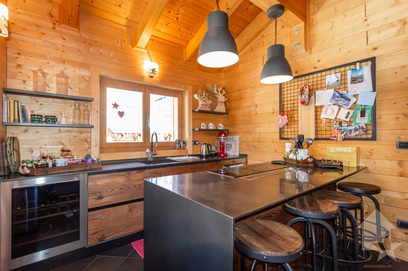 Au coeur du Val d'Anniviers, magnifique chalet de haut standing (10)