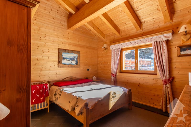 Au coeur du Val d'Anniviers, magnifique chalet de haut standing (13)