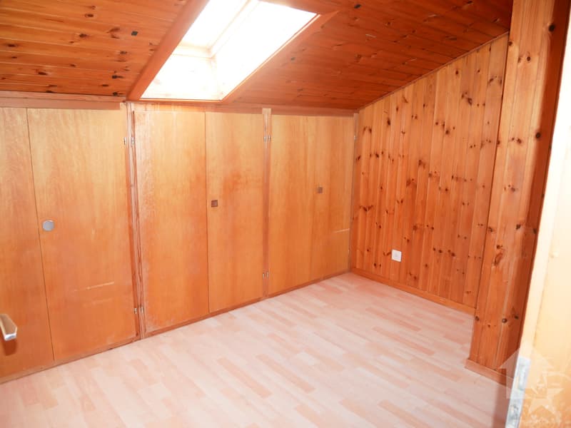 Jolie maison villageoise en duplex avec jardin ! (10)