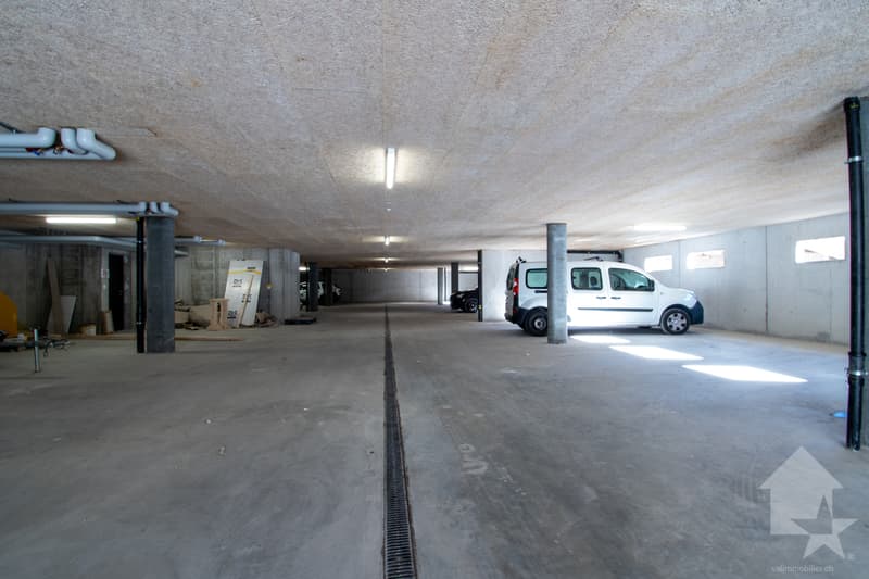Val-d'Illiez, superbe duplex de 182 m2 avec bureau professionnel (8)