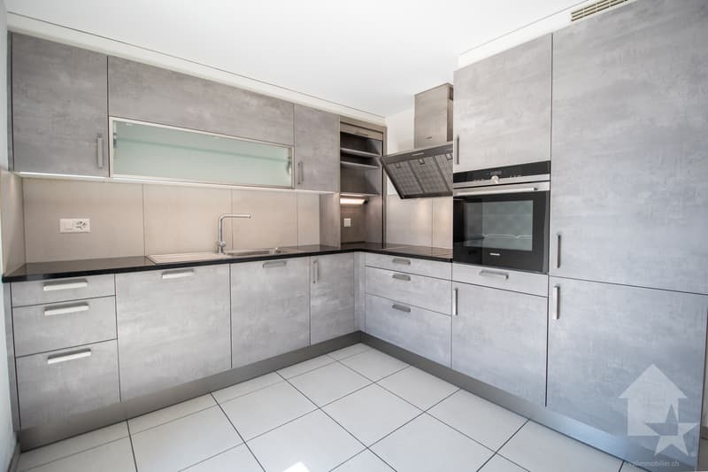 Spacieux duplex de standing de 4.5 pièces au centre de Leytron (5)