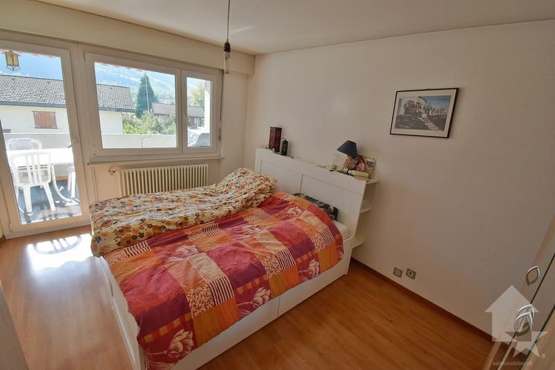 4.5 pièces avec un garage box et une place de parc extérieure inclus (8)