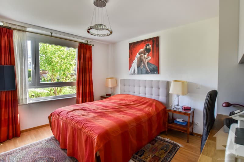 Bel appartement récent (11)