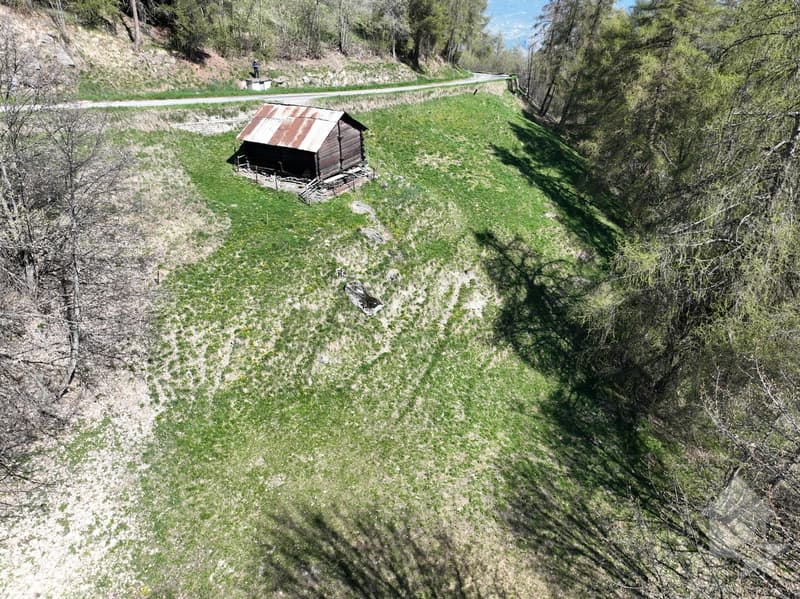 Terrain aux Masses avec vue dégagée (7)